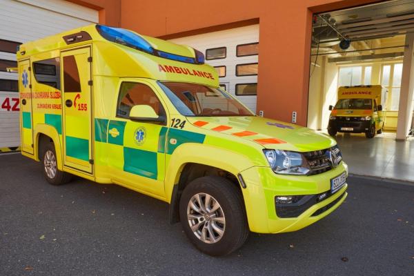 Žlutá sanitka záchranné služby
